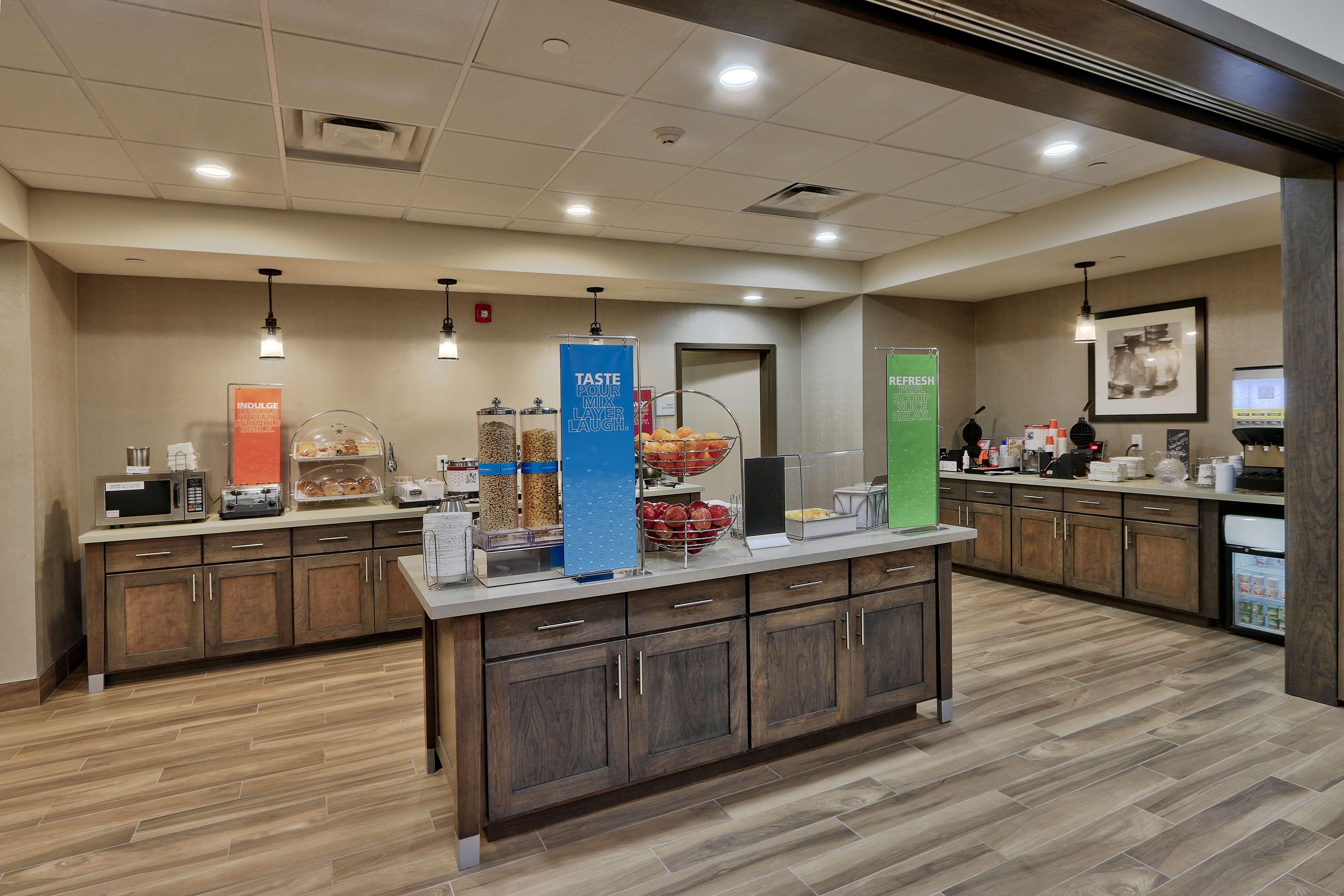 Hampton Inn & Suites Artesia Extérieur photo